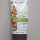 Swatch de Gabhy : Gommage Végétal - Toutes peaux, Yves Rocher