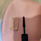 Swatch de Infinity2218 : BADgal BANG ! - Mascara volume renversant !, Benefit Cosmetics