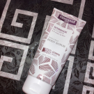 Swatch de Yous94 : Gommage du Corps, Condensé Paris