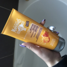 Swatch de Manon.ru : Après-Shampoing Nutrition au Lait de Karité et au Miel, Le Petit Marseillais