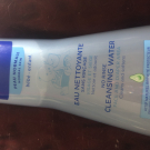 Swatch de Emy_whop : Eau Nettoyante Sans Rinçage, Mustela