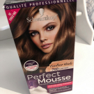 Swatch de liliie9 : Perfect Mousse Coloration Mousse Permanente, Schwarzkopf