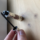 Swatch de Enjoyourlife : Gimme brow - Le mascara pour sourcils, Benefit Cosmetics