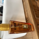 Swatch de Arie242019 : Huile Extraordinaire Universelle Elsève, L'Oréal Paris