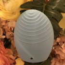 Swatch de LiliaNormaJeane : Luna Appareil T-Sonic nettoyant et anti-âge pour le visage, Foreo