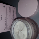 Swatch de Cha2473 : Resveratrol Lift Crème Cachemire Redensifiante, Caudalie
