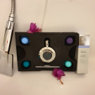 Swatch de taiaoli : DIFFUSEURS D'HUILES ESSENTIELLES POUR LA DOUCHE ET SON PACK BEDTIME MISSION, SKINJAY