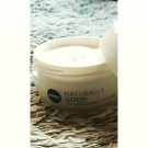 Swatch de mademoizelle_cassiie2207 : Nivea naturally good, Nivea