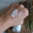 Swatch de Magiiical Kitty : La crème de jour au concombre blanc, Mademoiselle Saint Germain