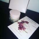 Swatch de mdtdnyn : Resveratrol Lift Crème Cachemire Redensifiante, Caudalie