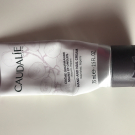 Swatch de lauchv : Crème gourmande mains et ongles, Caudalie