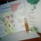 Swatch de mystichat : Contours des yeux au Concombre blanc du Potager du Roi, Mademoiselle Saint Germain