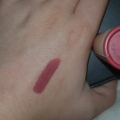 Swatch de Lolo.chr : Rouge à Lèvres #Lipstories Effet Mat, Crème ou Métallique, Sephora