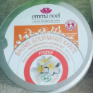 Swatch de anissafraise : Baume gourmand karité Monoï de Emma Noël, Emma Noël