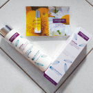 Swatch de Wild.Sunrises : Lotion Douceur Éclat, Condensé Paris