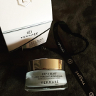 Swatch de Eloflo38 : Crème Hydratante Biomoléculaire, Terraké