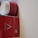 Swatch de Nanath26  : LIFEACTIV COLLAGEN SPECIALIST NUIT, Vichy
