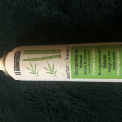 Swatch de Catarina : Shampooing sec volume, Les Cosmétiques Design Paris