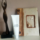 Swatch de lilouka : Crème d'éclat au romarin, Mademoiselle Saint Germain