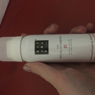 Swatch de Leonie34725 : The Ritual of Sakura Foaming Shower Gel - Mousse de douche, Rituals