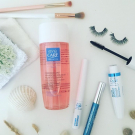 Swatch de supersassa34220 : Démaquillant biphasique 2 en 1 pour yeux sensibles, Eye Care