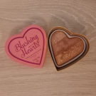 Swatch de JustTalkingAbout_Us : I Heart Makeup Blushing Hearts, Makeup Revolution
