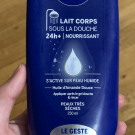 Swatch de Kiimiinekoolullaby : Lait Corps sous la Douche Nourrissant, Nivea