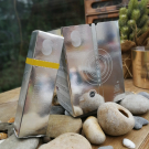 Swatch de Ilféebeau : DIFFUSEUR D'HUILES ESSENTIELLE ET SON PACK DE CAPSULES HONEY ODYSSEY, SKINJAY