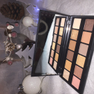 Swatch de Laety2b : I Divine Au Naturel Palette, Sleek MakeUP
