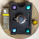 Swatch de une.fille.dans.la.prairie : DIFFUSEUR D'HUILES ESSENTIELLE ET SON PACK DE CAPSULES HONEY ODYSSEY, SKINJAY