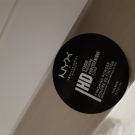 Swatch de Mimir : Poudre de finition HD Studio Photogénique, NYX