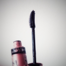 Swatch de Gorgeous.French : Cils Sensational, Gemey-Maybelline