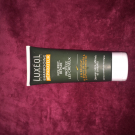 Swatch de Une testeuse addict : Shampoing Réparateur, Luxéol