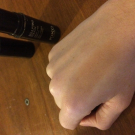 Swatch de bertille75 : Sculpting Touch Creamy Stick Contour 201 Chocolate, Kiko