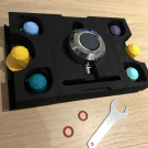 Swatch de Geppy : DIFFUSEUR D'HUILES ESSENTIELLE ET SON PACK DE CAPSULES HONEY ODYSSEY, SKINJAY