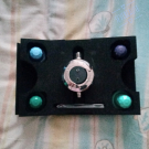 Swatch de sevebeaute : DIFFUSEUR D'HUILES ESSENTIELLE ET SON PACK DE CAPSULES HONEY ODYSSEY, SKINJAY