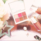 Swatch de Les bons plans de Noa : Gloss Bomb Universal Lip Luminizer - Enlumineur à Lèvres Universel, Fenty Beauty by Rihanna