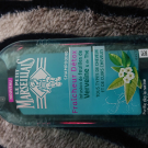 Swatch de attilatyron : Fraîcheur detox Shampoing Infusé feuilles verveine et thé, Le Petit Marseillais