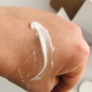 Swatch de testbyfl : Baume d'éclat au romarin du Potager du Roi, Mademoiselle Saint Germain