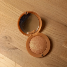 Swatch de cri59150 : Ombre à Paupières Boîte Ronde, Bourjois