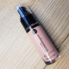 Swatch de Anna Lang : Base de Teint Hypoallergénique, MY Maquillage