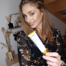 Swatch de Les_avis_de_coralie : Soin Hydratant Visage Anti-oxydant Eclat Universel, DEMAIN BEAUTY