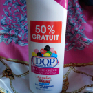 Swatch de Mamselle22 : Douche crème douceurs d'enfance parfum haribo dragibus, Dop