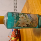 Swatch de audrey.gosset : Shampooing douche des lagons, Yves Rocher