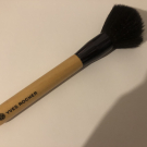 Swatch de Sana : Pinceau Poudre, Yves Rocher
