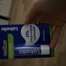 Swatch de Nour200 : Labello Classic Care - Baume à lèvres, Labello