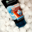 Swatch de Kimlmnd : PURE ACTIVE INTENSIF Nettoyant 3 en 1 anti-points noirs incrustés, Garnier