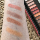 Swatch de @Lilie : Palette de 12 Fards à Paupières BYS, MY Maquillage