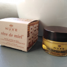 Swatch de ririne : Baume Lèvres Ultra Nourrissant Rêve de Miel, Nuxe