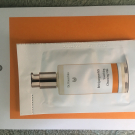 Swatch de AZEBEIR : Lait Démaquillant et Nettoyant, Dr. Hauschka